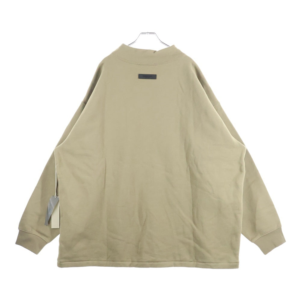 FEAR OF GOD ESSENTIALS(フィアオブゴッド エッセンシャルズ) MOCK NECK SWEATSHIRT フェルトロゴ ハイネックスウェットトレーナー ベージュ