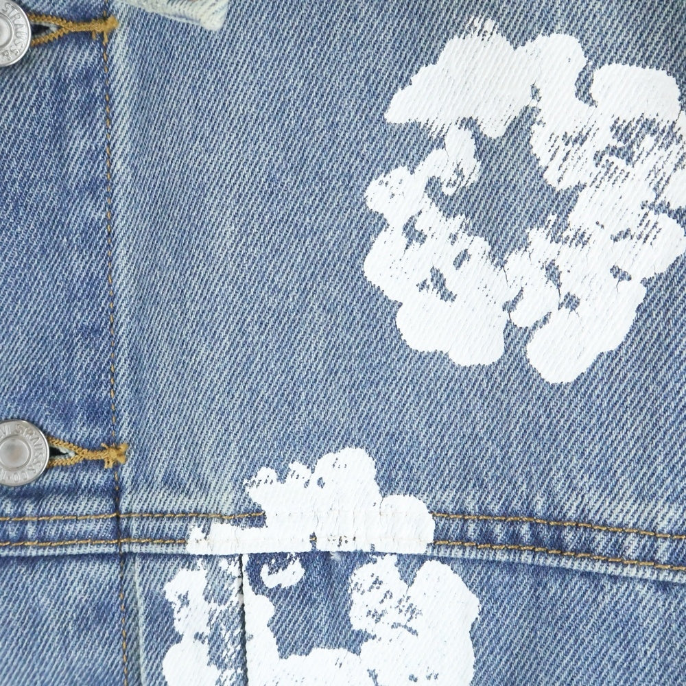 DENIM TEARS(デニムティアーズ) ×LEVI'S TYPE-2 ALL OVER WREATH LIGHT WASH リーバイス オールオーバーフラワー柄デニムジャケット Gジャン インディゴ PC9-A2318-0003