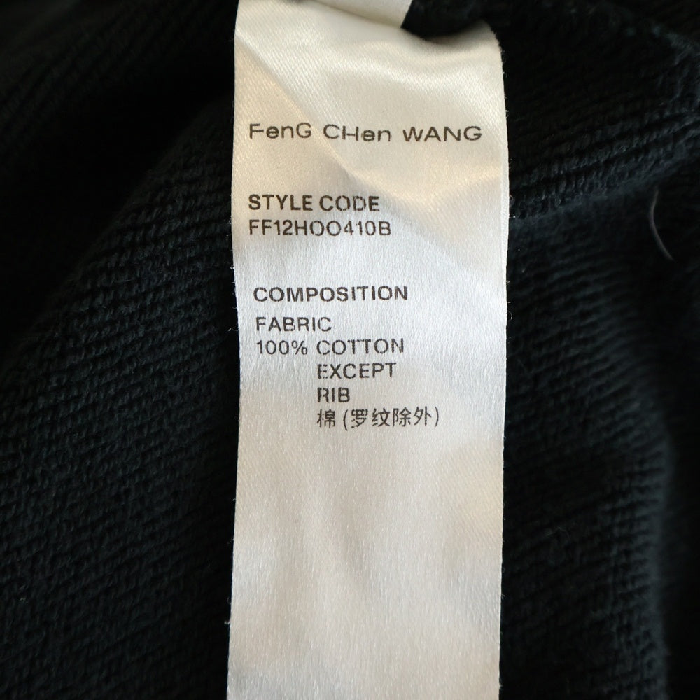 Feng Chen Wang(フェン チェン ワン) 3D FCW HOODIE フロントロゴ プルオーバースウェットパーカー フーディ ブラック FF12HOO410B