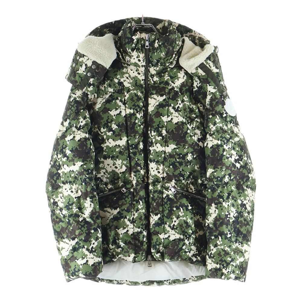 MONCLER(モンクレール) Blank Camo Down Jacket ブランクカモダウンジャケット アウター F20911B56600