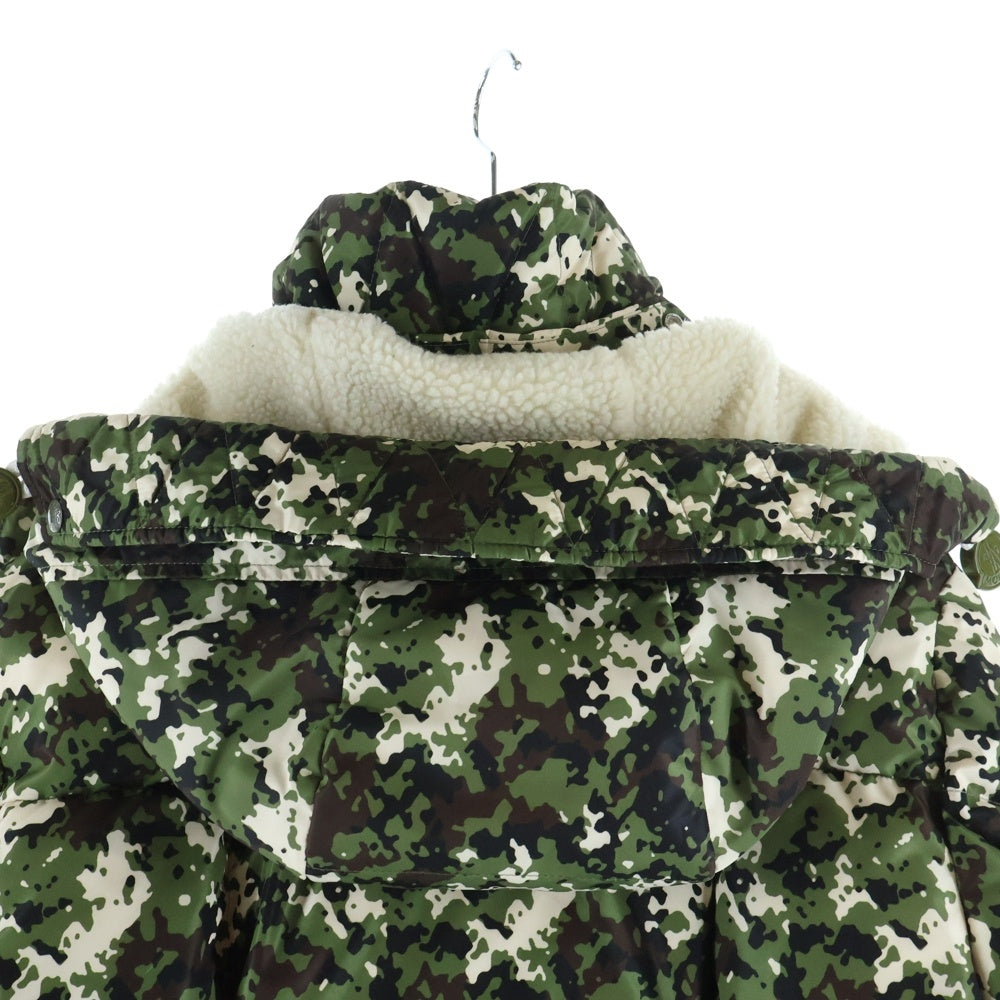 MONCLER(モンクレール) Blank Camo Down Jacket ブランクカモダウンジャケット アウター F20911B56600
