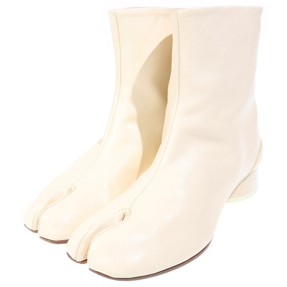 Maison Margiela(メゾンマルジェラ) TABI ANKLE 足袋アンクルブーツ ショートブーツ アイボリー S58WU0273 レディース