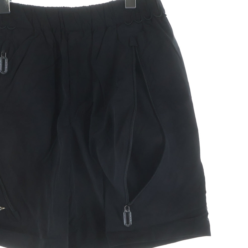 LOUIS VUITTON(ルイヴィトン) 21SS Nylon Short LV装飾 ナイロンハーフパンツ ショーツ ブラック RM211M RAT HKP09W