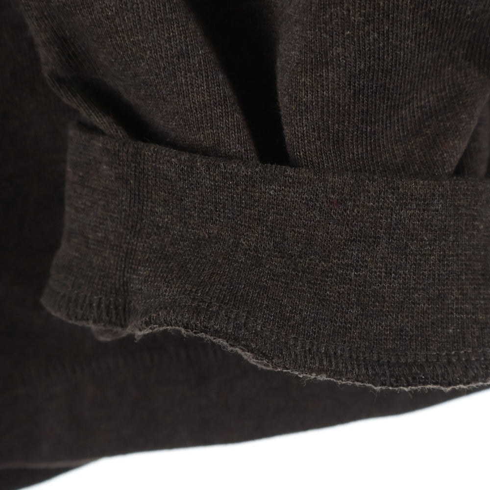 FEAR OF GOD ESSENTIALS(フィアオブゴッド エッセンシャルズ) HEAVY L/S TEE ラバーロゴ 長袖Tシャツ ロンT カットソー ブラウン