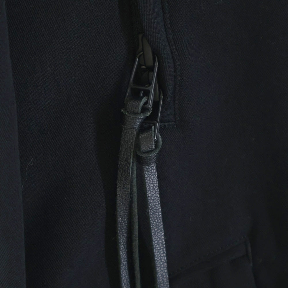 B Yohji Yamamoto(ビー ヨウジヤマモト) サイドジップデザイン マルチポケット レギュラーカラー テーラードジャケット ブラック NR-J53-100