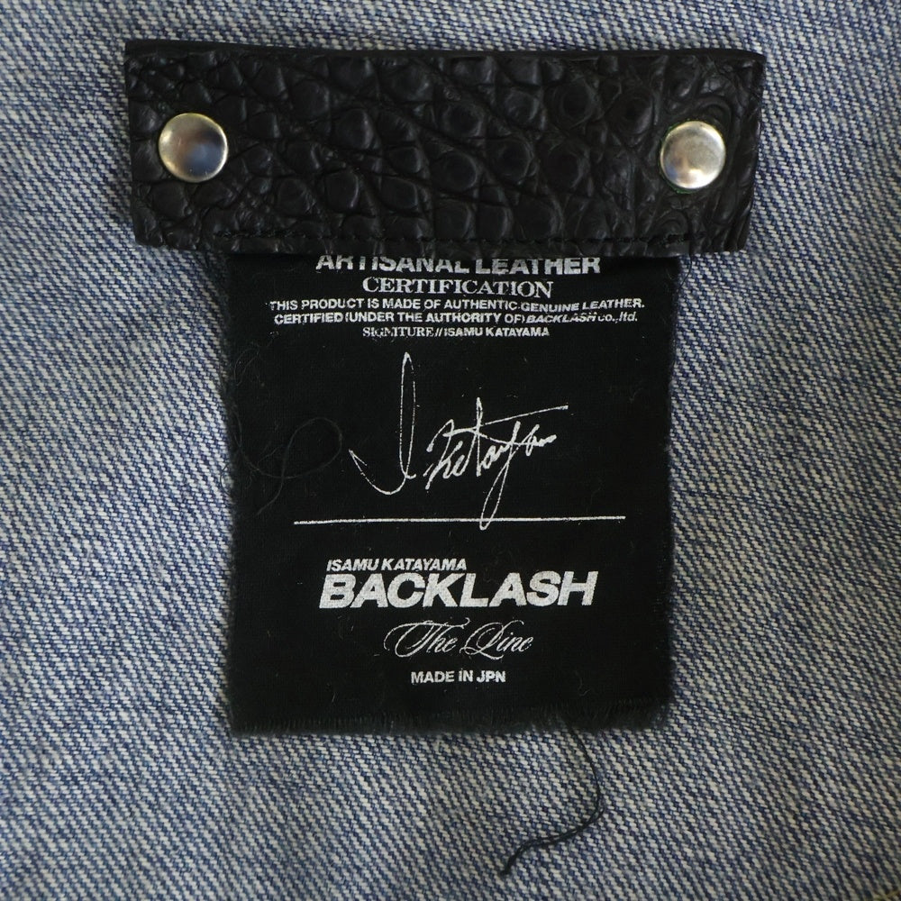 ISAMU KATAYAMA BACKLASH(イサムカタヤマバックラッシュ) レザーカラー切り換え マルチポケット デニム長袖シャツ インディゴ T-014