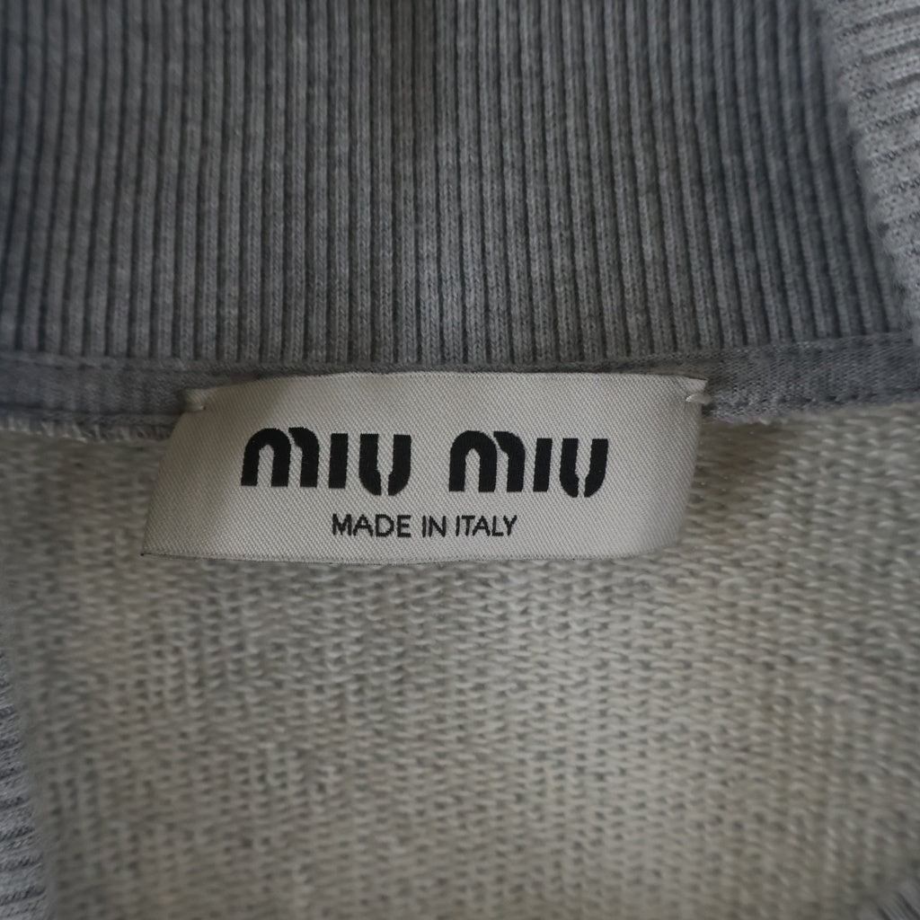 miumiu(ミュウミュウ) ドローコード ロゴ刺繍 ジップアップスウェット