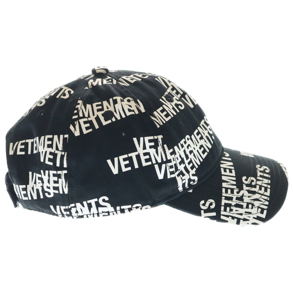 VETEMENTS(ヴェトモン) 21AW Stamped Logo Cap スタンプドロゴキャップ ロゴ総柄 帽子 ブラック UA52CA950B