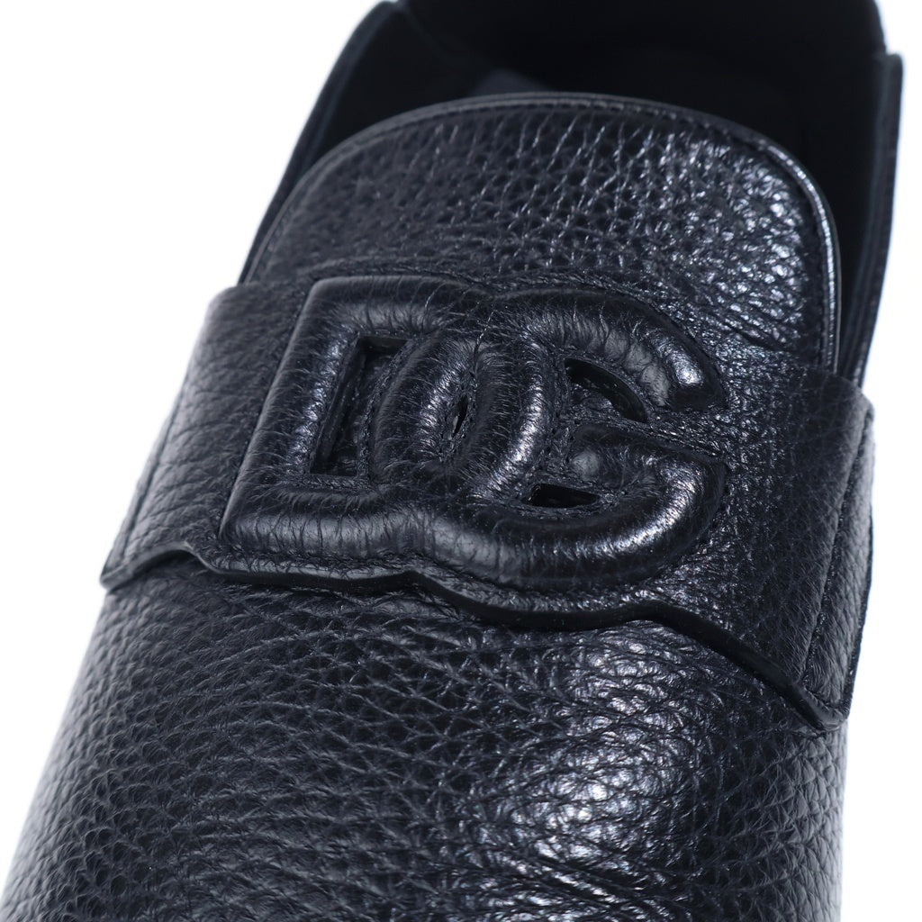 DOLCE & GABBANA(ドルチェアンドガッバーナ) DRIVERS LOFAR カーフスキン ロゴデザイン ドライバーズローファー ブラック A50583