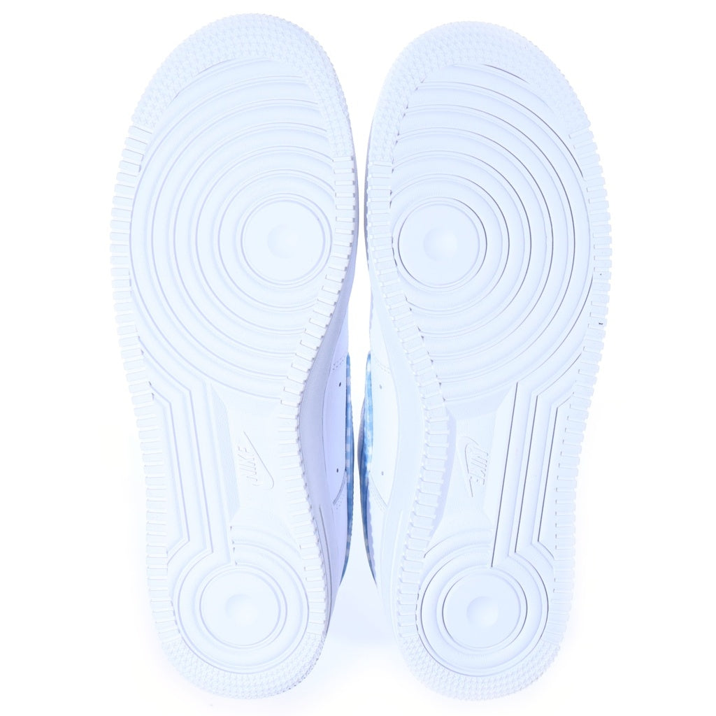 NIKE(ナイキ) AIR FORCE 1 07 ESS TREND エアフォース1 07 ミスティックレッド ギンガム ローカットスニーカー ホワイト/ブルー US12/29cm DZ2784-101