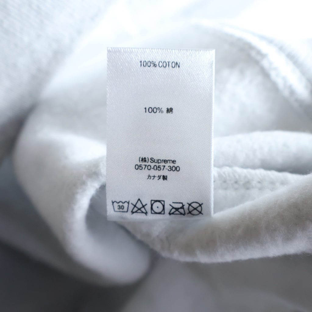 SUPREME(シュプリーム) 18AW World Famous Crewneck ワールド フェイマス ロゴデザイン クルーネック スウェット トレーナー グレー