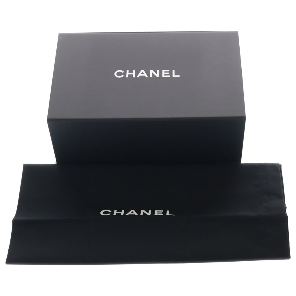 CHANEL(シャネル) チェーンショルダーバッグ マトラッセ ココマーク ラウンド ココボール ラムスキン レディース
