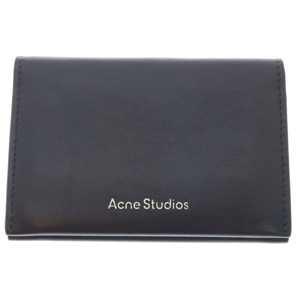 Acne Studios(アクネ ストゥディオズ) Foldable Leather Wallet 折りたたみ式レザーウォレット 財布 ブラウン FN-UX-SLGS000255
