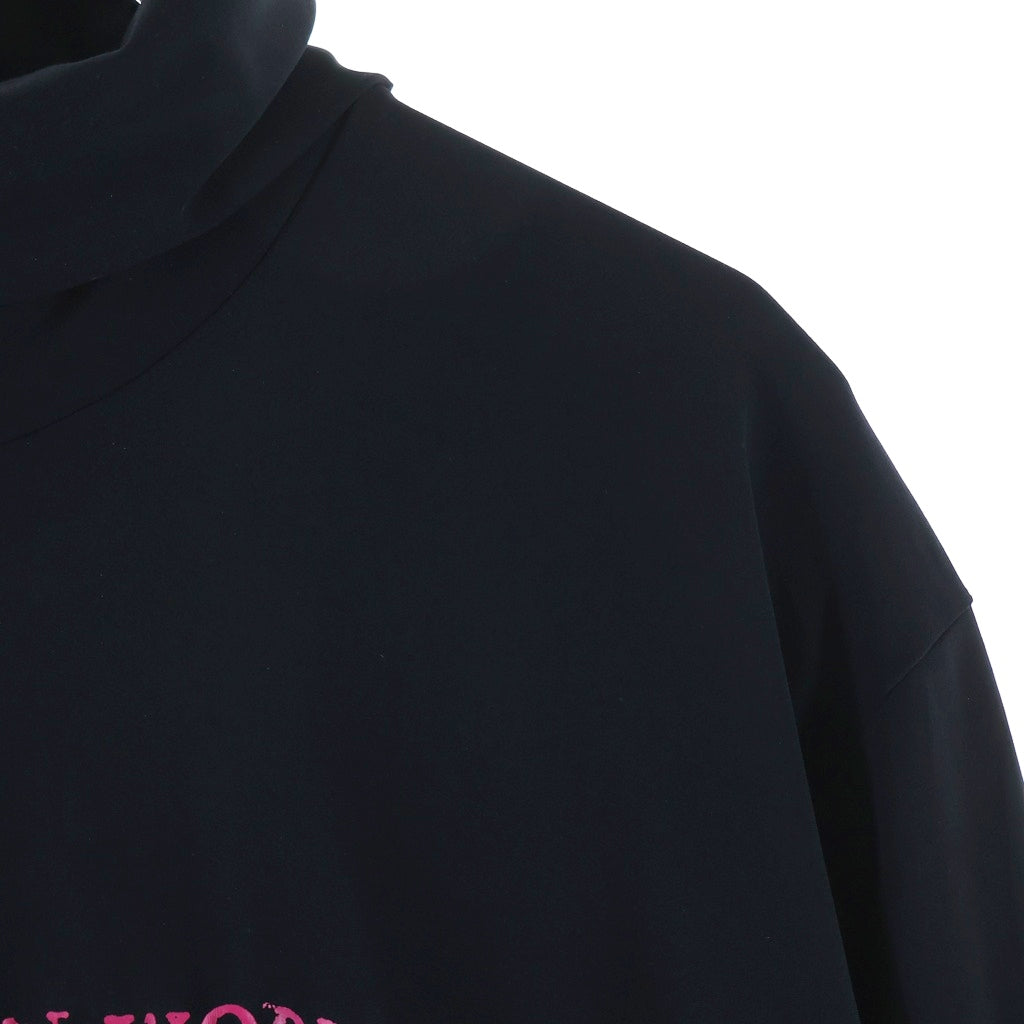 MM6 Maison Margiela(エムエムシックスメゾンマルジェラ) 24AW Turtleneck Long sleeve T shirt タートルネック 長袖プリントTシャツ カットソー ブラック SH2NH0006