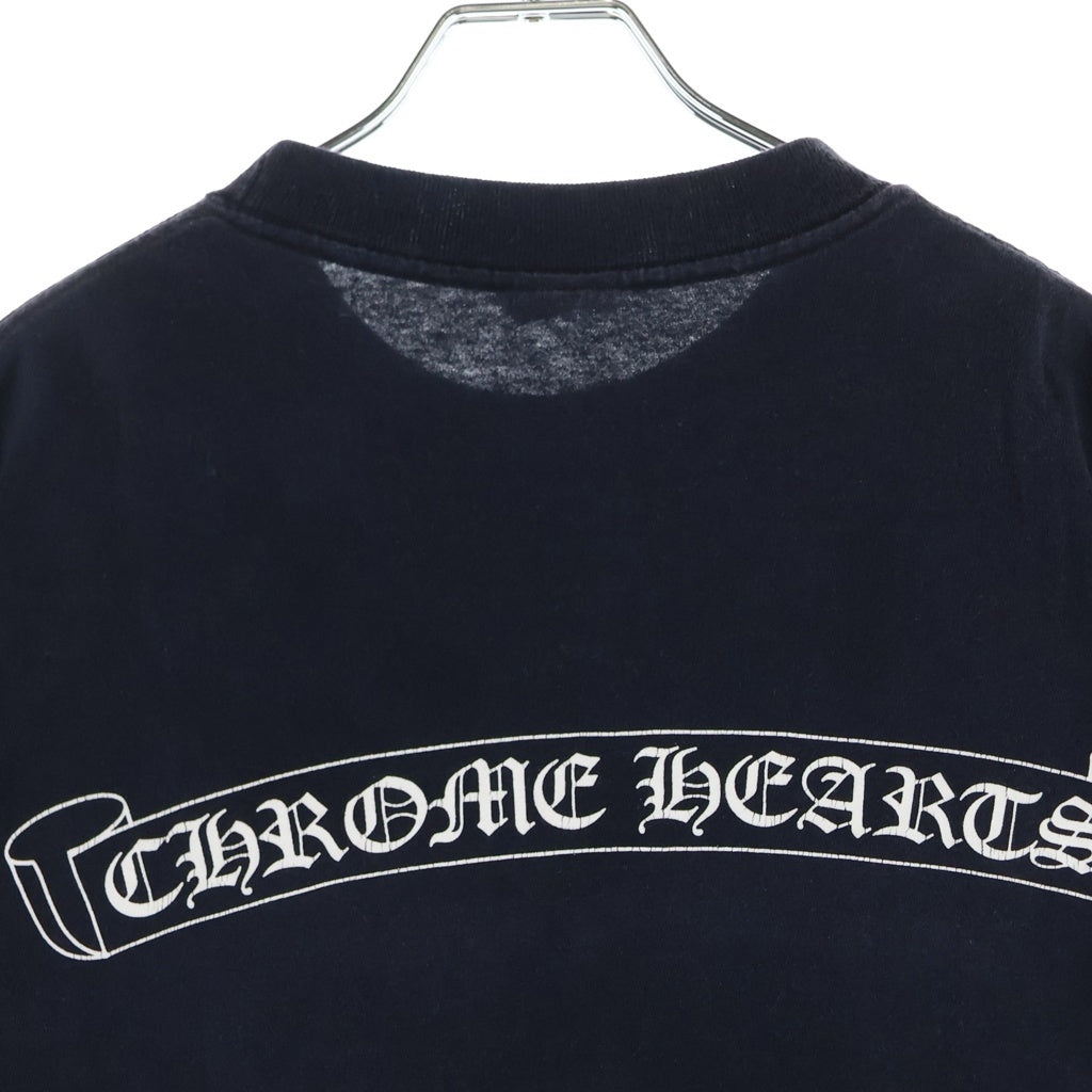 CHROME HEARTS(クロムハーツ) OLD VINE DAGGER ネックロゴ バックスクロールラベルプリント 半袖Tシャツカットソー