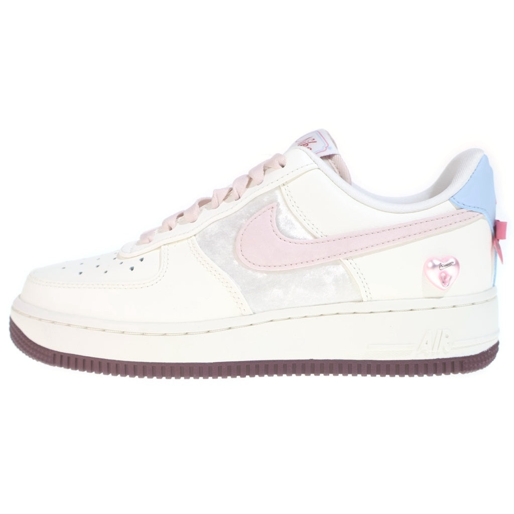 NIKE(ナイキ) Air Force 1 Low Valentine's Day Women エアフォース1 ヴァレンタインズデイ ローカットスニーカー ホワイト US7.5/24.5cm IQ4937-161 レディース