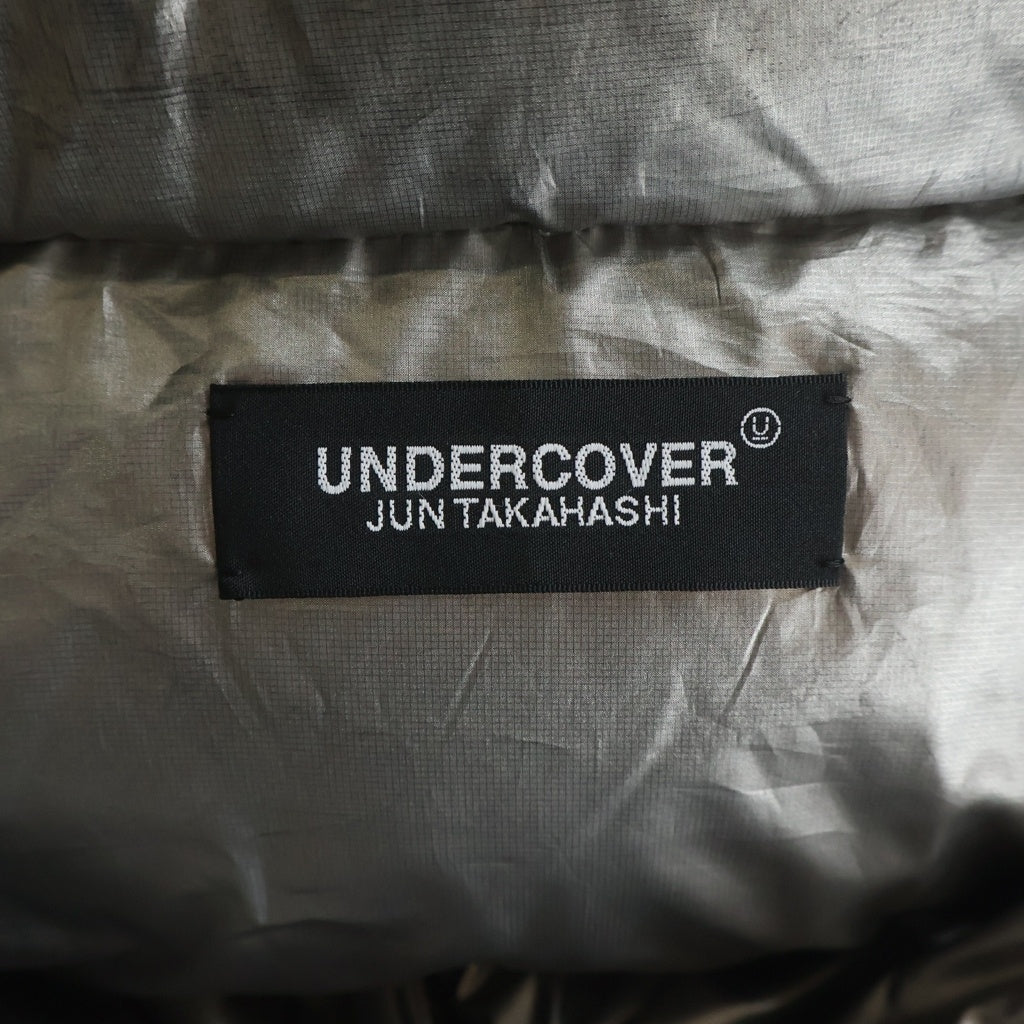 UNDERCOVER(アンダーカバー) 18AW ワンポイント刺繍 リップチタンダウンベスト シルバー UCV4001