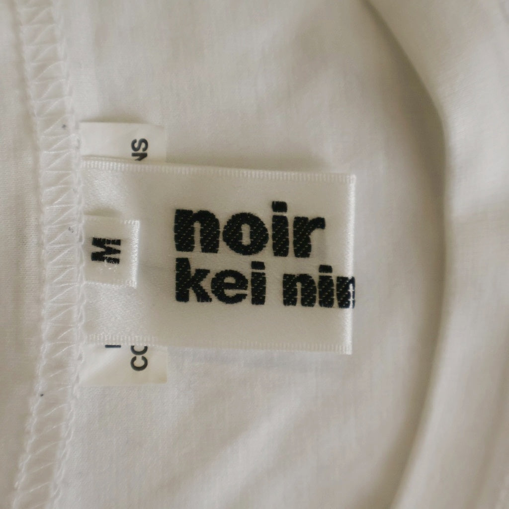 NOIR KEI NINOMIYA(ノワール ケイニノミヤ) フロントロゴデザイン
