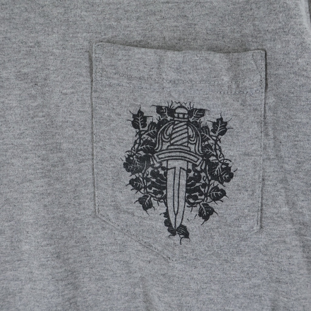 CHROME HEARTS(クロムハーツ) OLD DAGGER CH ダガー アームロゴデザイン クルーネック カットソー 長袖Tシャツ グレー