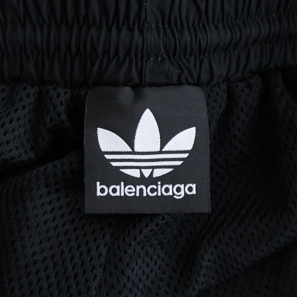 BALENCIAGA(バレンシアガ) 22AW ×adidas アディダス サイドライン ナイロンショーツ ハーフパンツ ブラック TNQ22 712282