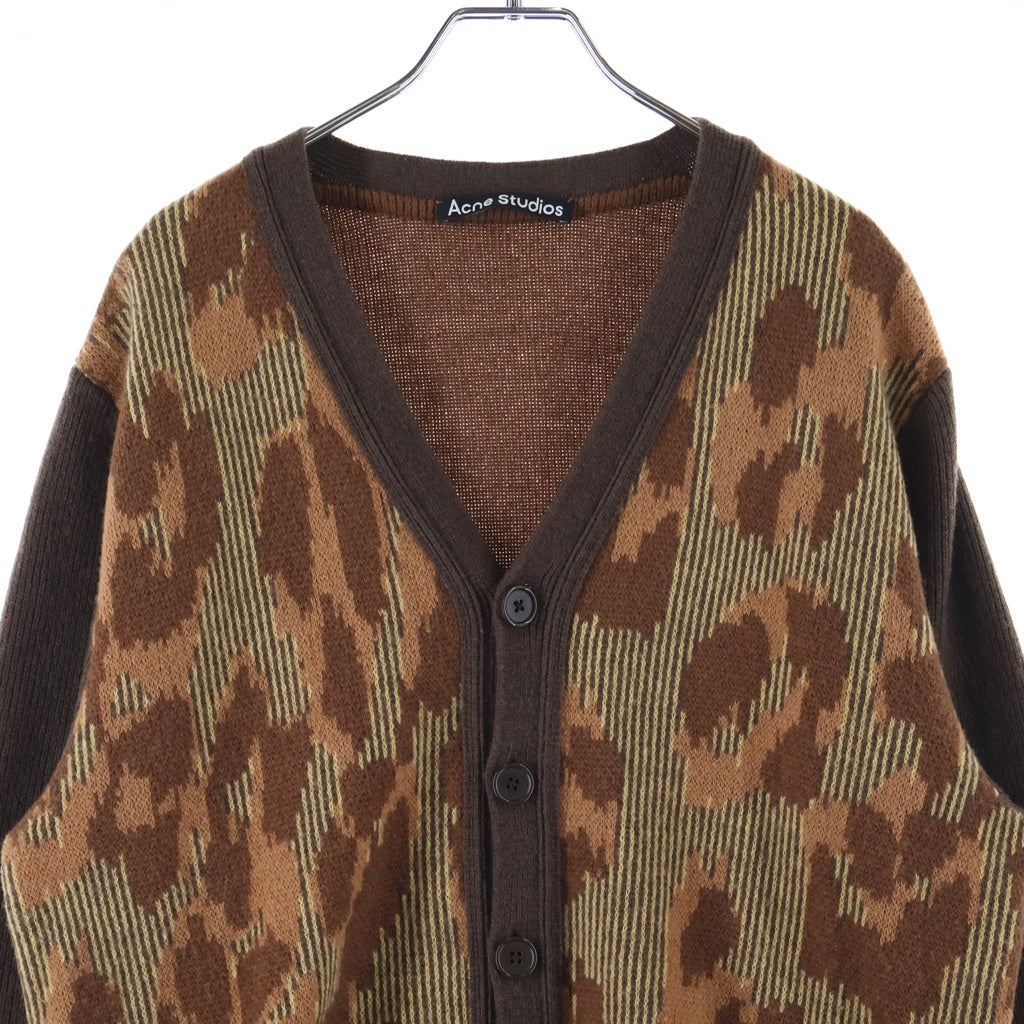 Acne Studios(アクネ ストゥディオズ) フェイスパッチ Vネックカーディガン ブラウン FA-UX-KNIT000052