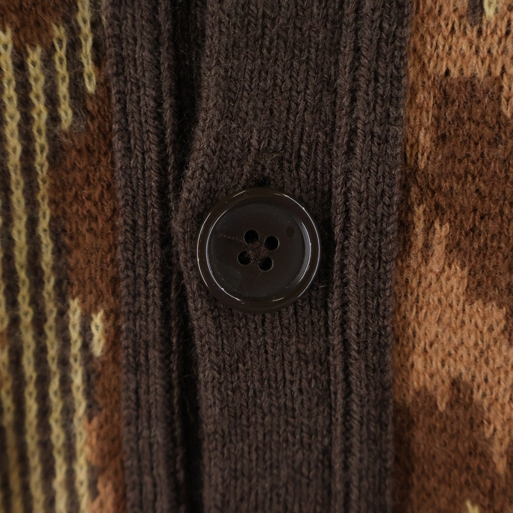 Acne Studios(アクネ ストゥディオズ) フェイスパッチ Vネックカーディガン ブラウン FA-UX-KNIT000052