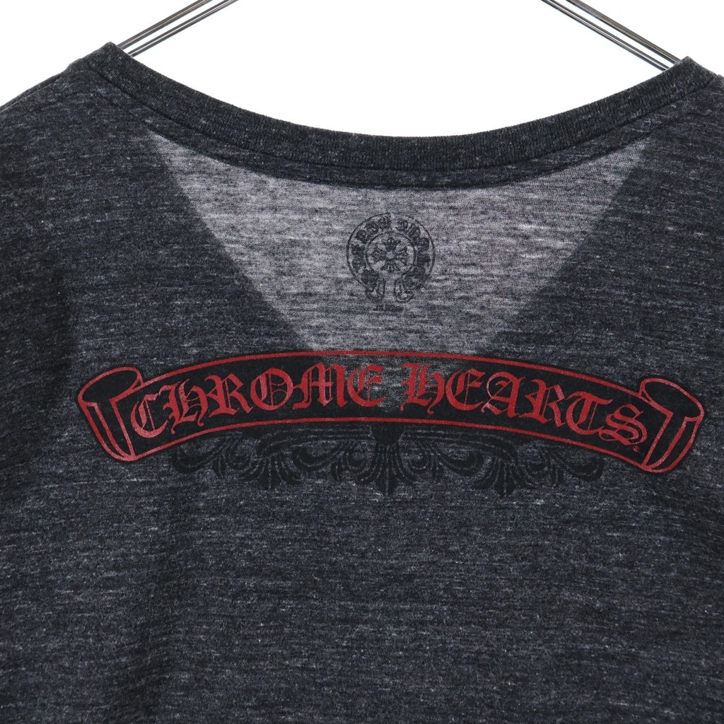 CHROME HEARTS(クロムハーツ) OLD Scroll Label Print オールド スクロールラベルプリントVネック半袖Tシャツ カットソー グレー