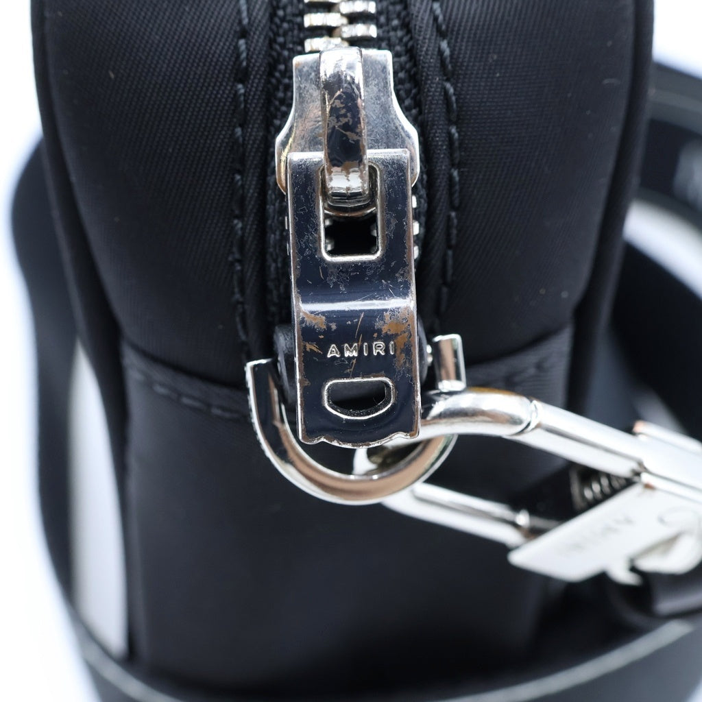 AMIRI(アミリ) MA CAMERA BAG CASE ロゴデザイン カメラバッグ ショルダーバッグ ブラック レディース