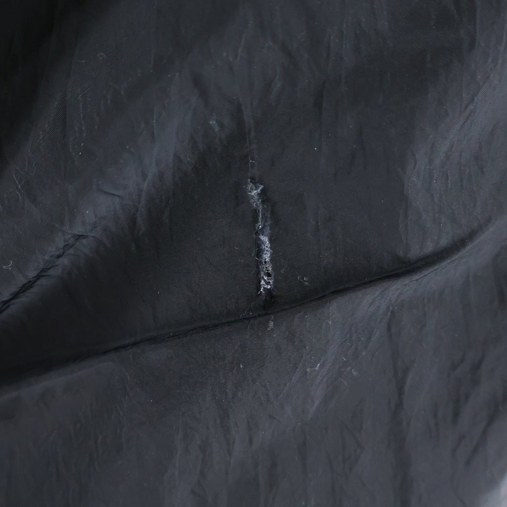 STONE ISLAND(ストーンアイランド) ロゴデザイン マルチポケット ドローストリング ナイロンパンツ ブラック