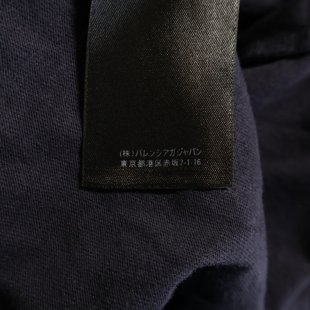 BALENCIAGA(バレンシアガ) PATCHED SLEEVE パッチド スリーブ ロゴデザイン クルーネック カットソー 長袖Tシャツ ネイビー 671401 TLVF3