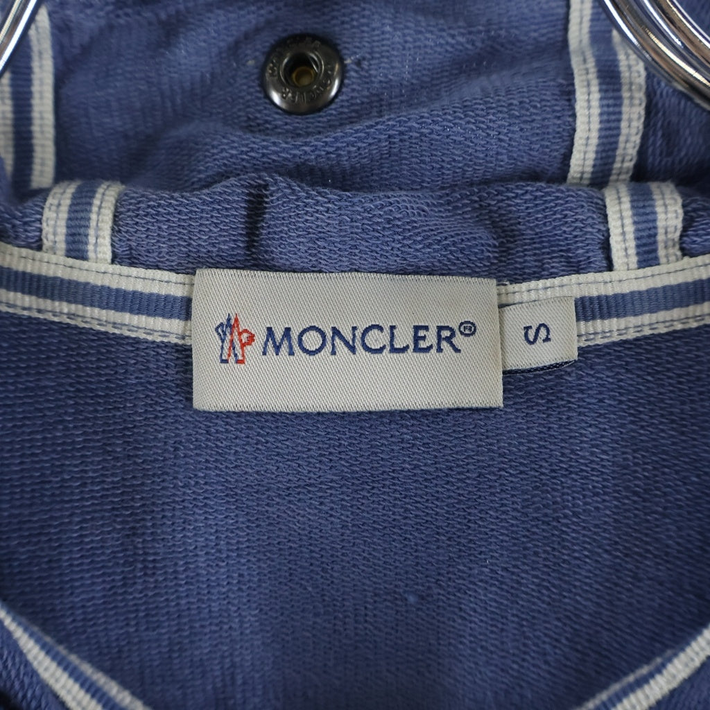 MONCLER(モンクレール) MAGLIA CARDIGAN マグリアカーディガン ロゴワッペン フルジップアップパーカー ブルー 210918425900 80155
