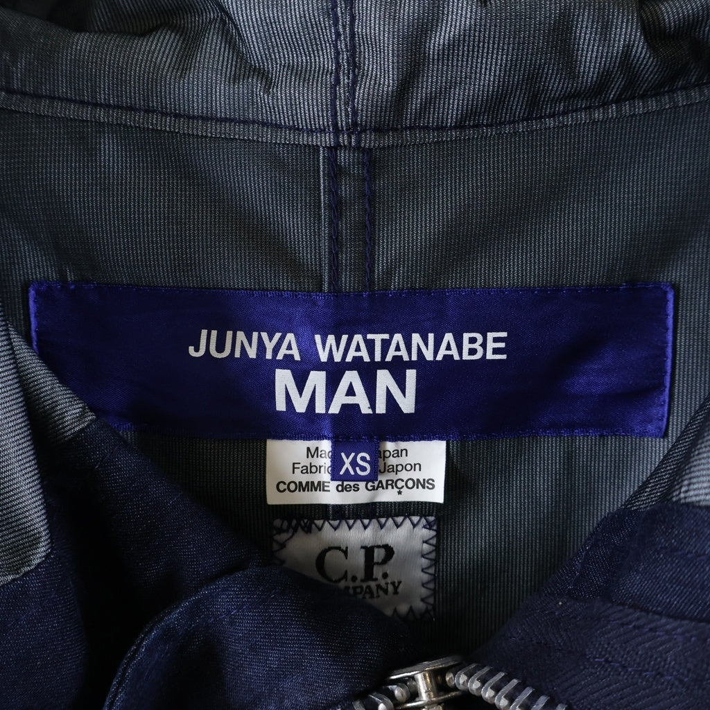 JUNYA WATANABE COMME des GARCONS(ジュンヤワタナベ コムデギャルソン) × C.P. COMPANY シーピーカンパニー ロゴプリント モッズコート ネイビー WM-C007