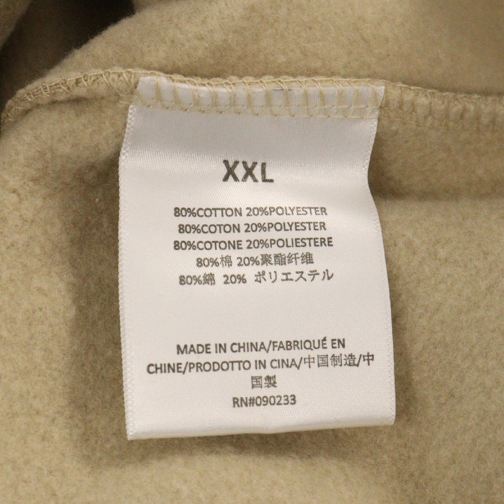 FEAR OF GOD ESSENTIALS(フィアオブゴッド エッセンシャルズ) MOCK NECK SWEAT SHIRT リフレクターロゴプリント モックネック長袖スウェットトレーナー ベージュ
