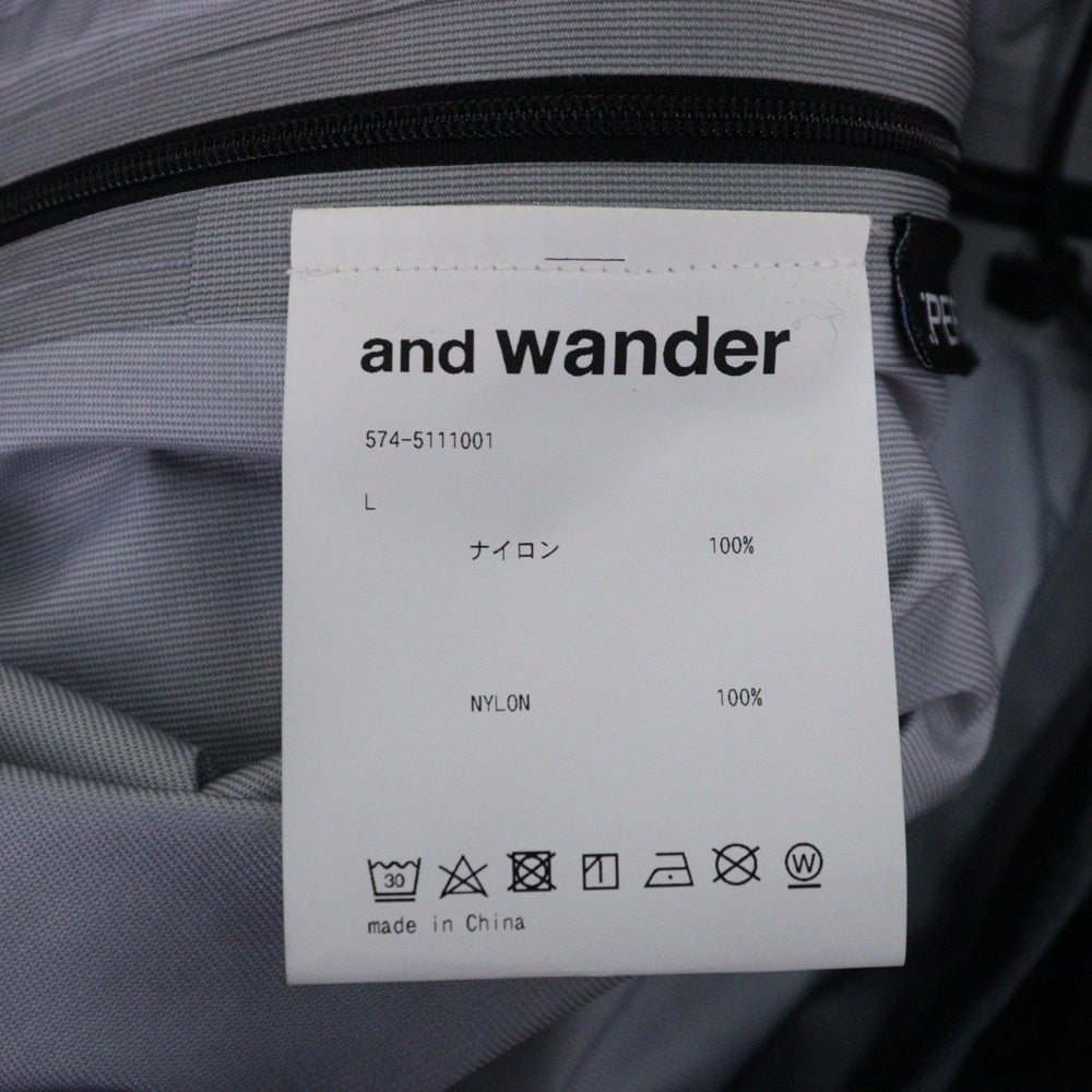 and wander(アンドワンダー) printed PERTEX SHIELD rain jacket シールド レインジャケット マウンテンパーカー ネイビー 574-5111001