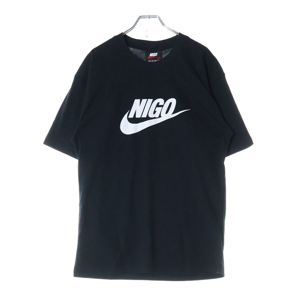NIKE(ナイキ) ×NIGO ニゴー フロントプリント 半袖Tシャツ カットソー ブラック FV5943-010