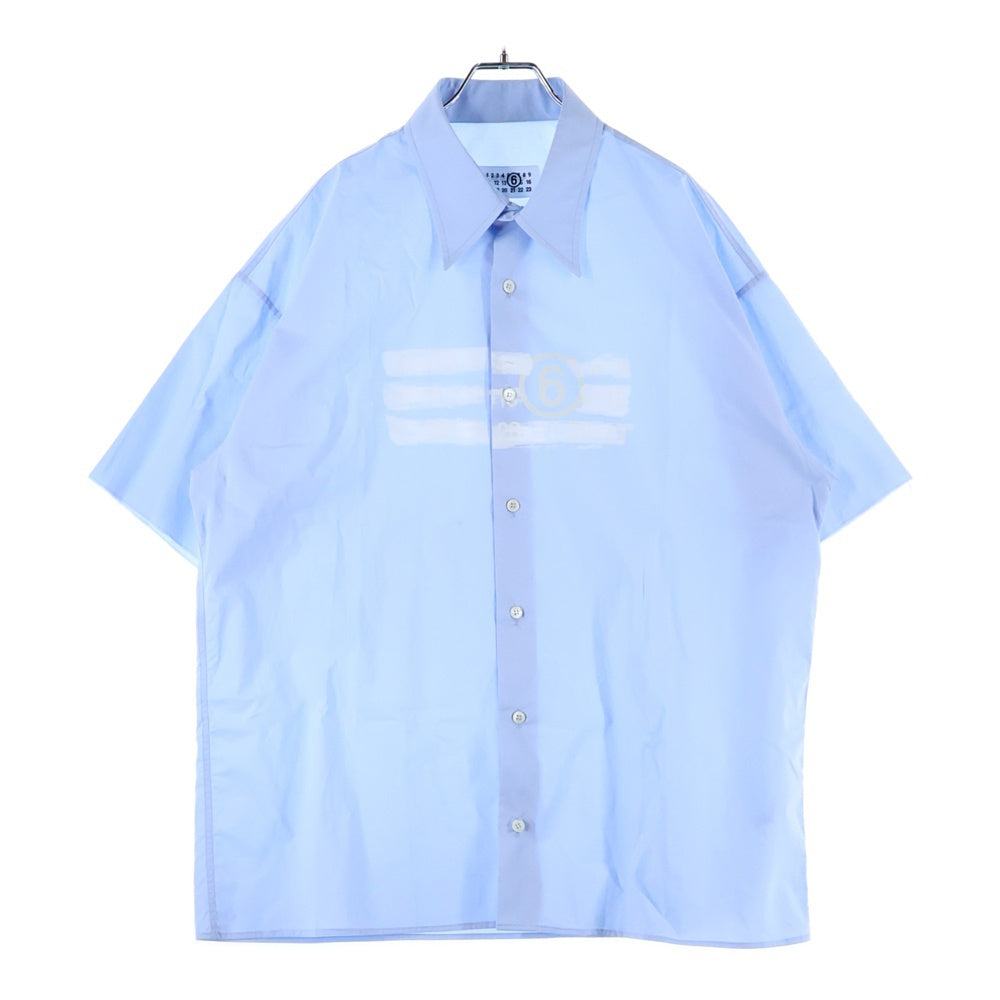MM6 Maison Margiela(エムエムシックスメゾンマルジェラ) フロントペイントロゴ 半袖シャツ ブルー SH2DR0004