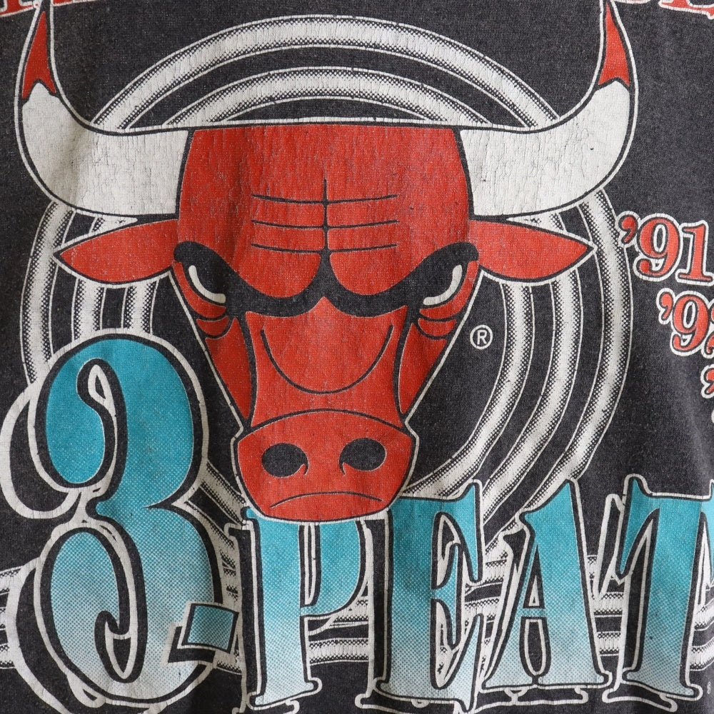 VINTAGE(ヴィンテージ) 90S VINTAGE NBA Chicago Bulls シカゴブルズ プリント 半袖Tシャツ カットソー ブラック