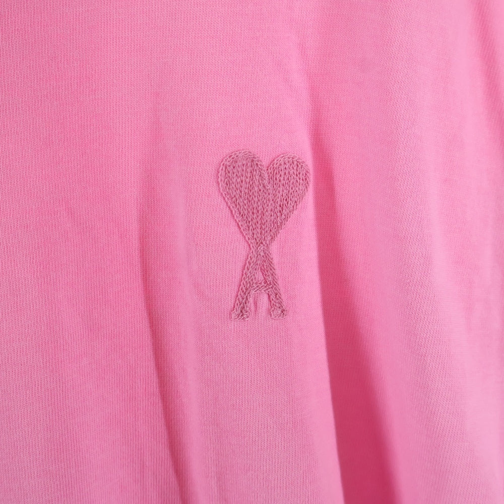 AMI Alexandre Mattiussi(アミアレクサンドルマテュッシ) フロントロゴ刺繍 半袖Tシャツ カットソー ピンク