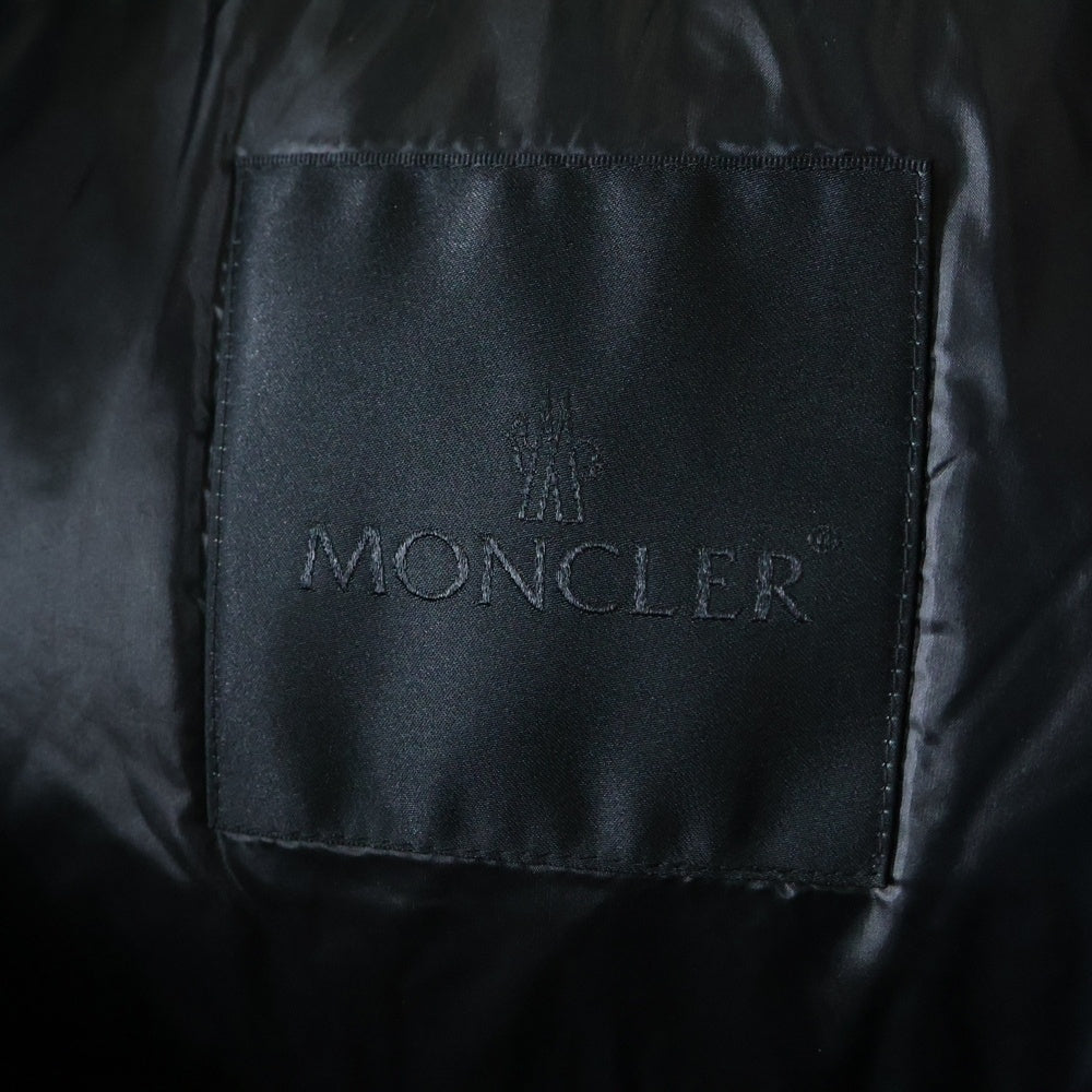 MONCLER(モンクレール) 23AW ALMAZ フロントロゴワッペン ジップアップ ダウンベスト ジャケット I20911A00077