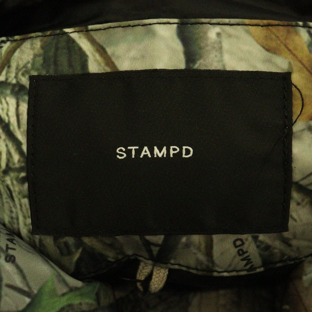 STAMPD(スタンプド) リアルツリー 総柄 ジップアップ フーデッド ダウン ジャケット