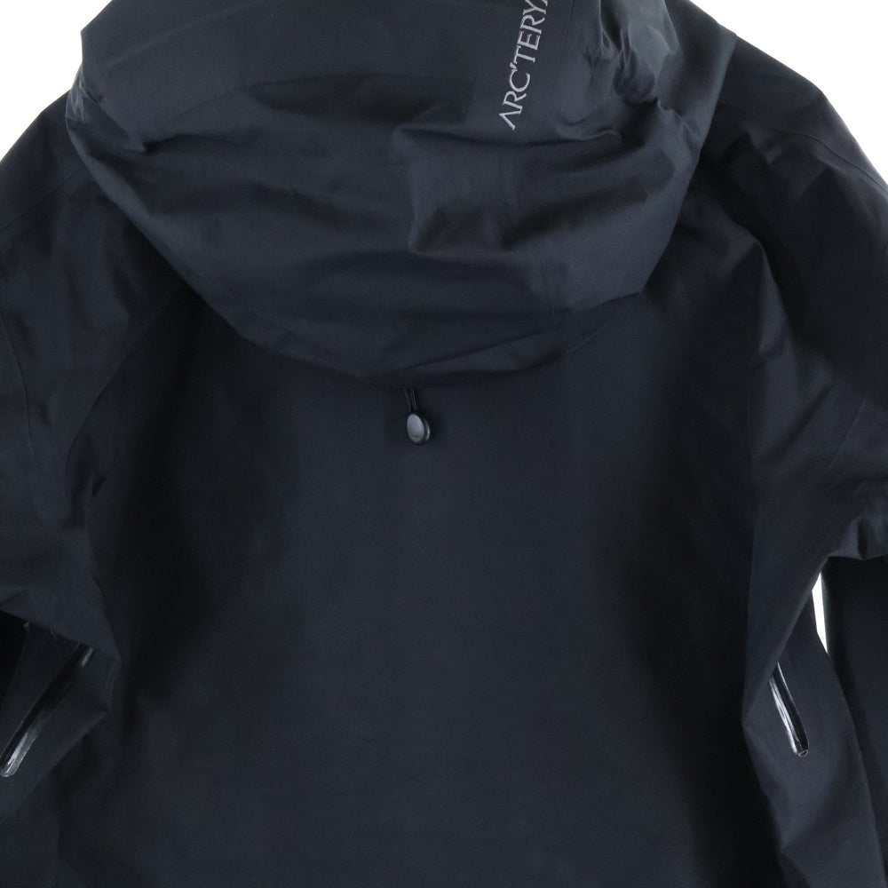 ARC'TERYX(アークテリクス) Beta SL Jacket ベータ ロゴエンブロイダリー ナイロン フーデッドジャケット ブラック X000009685