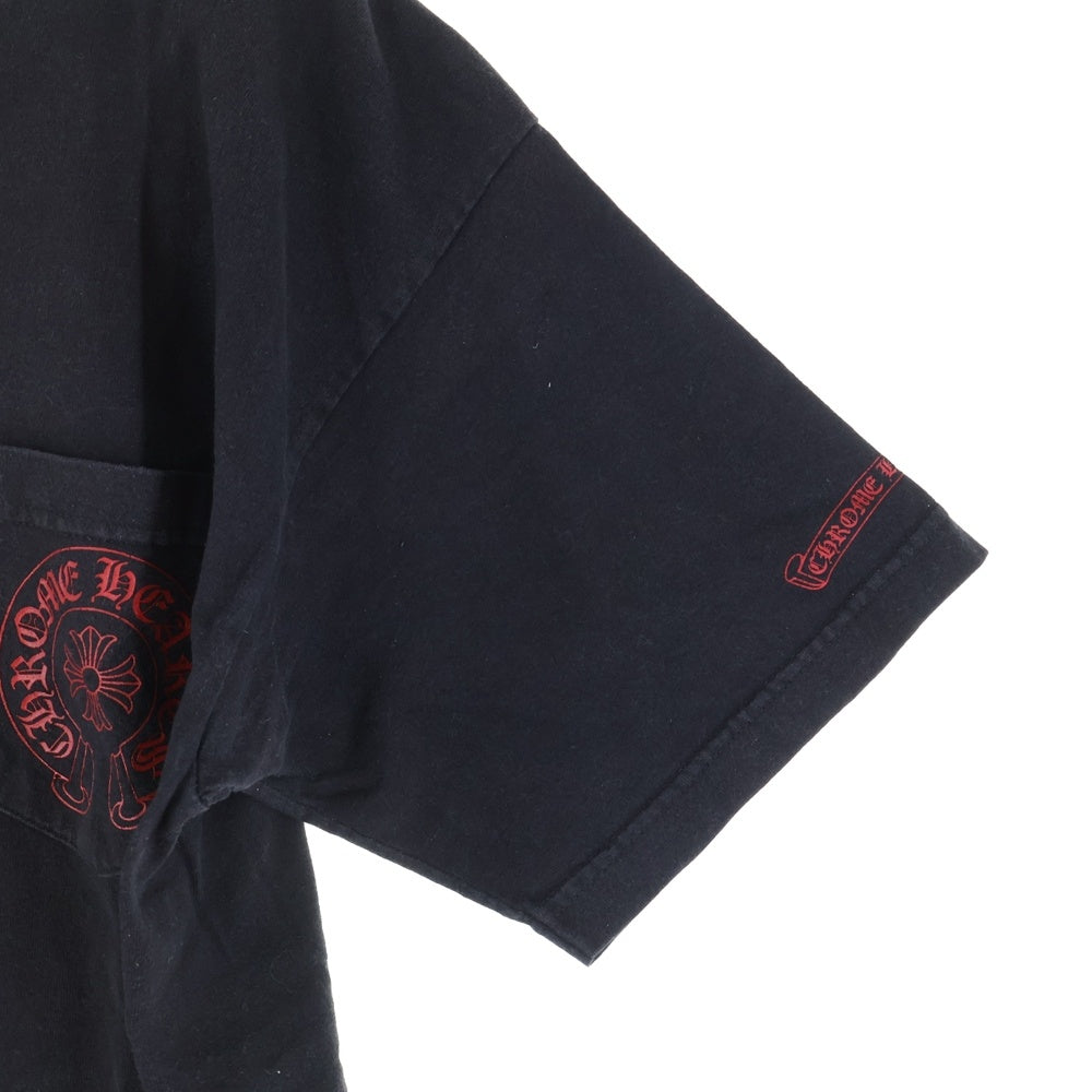 CHROME HEARTS(クロムハーツ) Old Horseshoe Floral Cross Print T-Shirts オールド ホースシューフローラルクロスプリントTシャツ ロゴプリントクルーネックス半袖Tシャツ ブラック/レッド