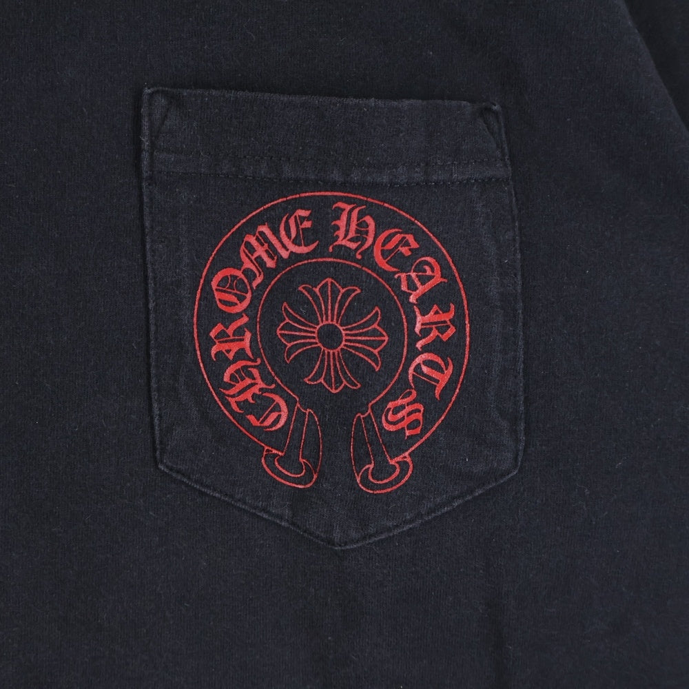 CHROME HEARTS(クロムハーツ) Old Horseshoe Floral Cross Print T-Shirts オールド ホースシューフローラルクロスプリントTシャツ ロゴプリントクルーネックス半袖Tシャツ ブラック/レッド