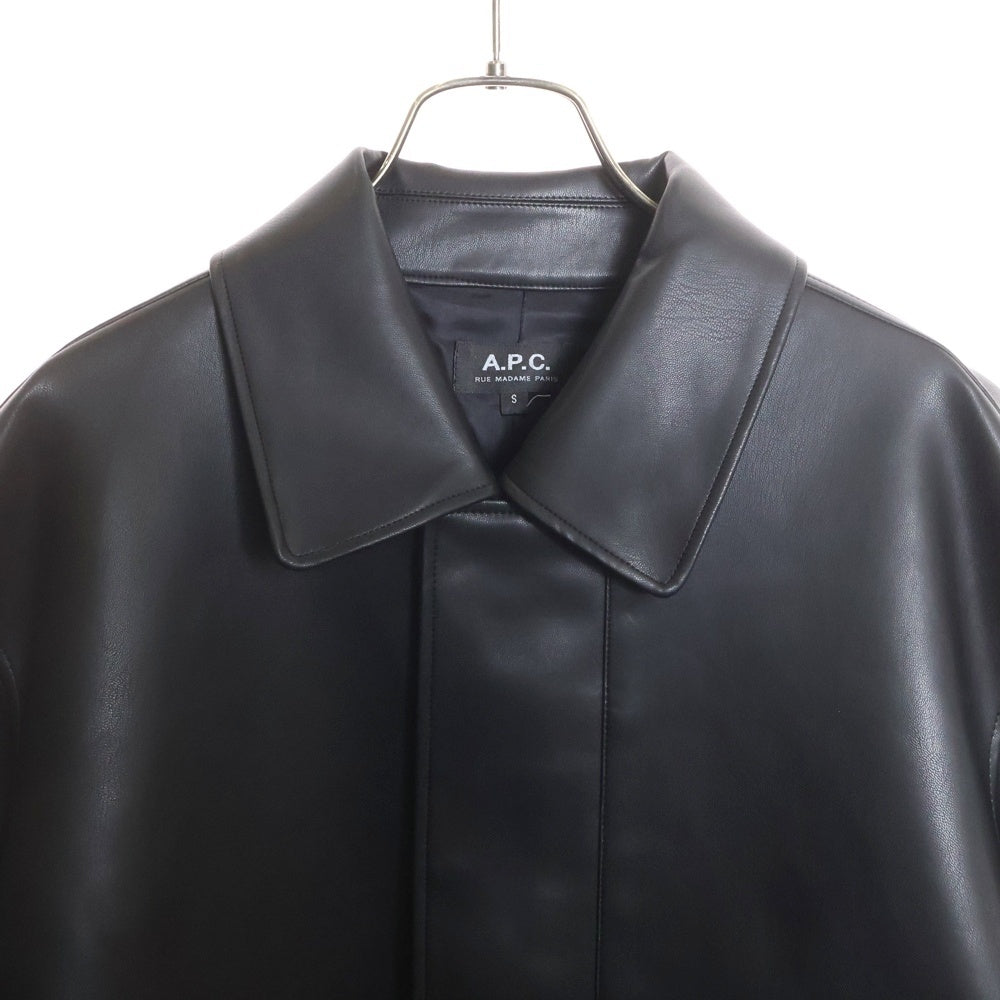 A.P.C(アーペーセー) Avis フロントポケット ジップアップ フェイクレザー ブルゾン ジャケット ブラック