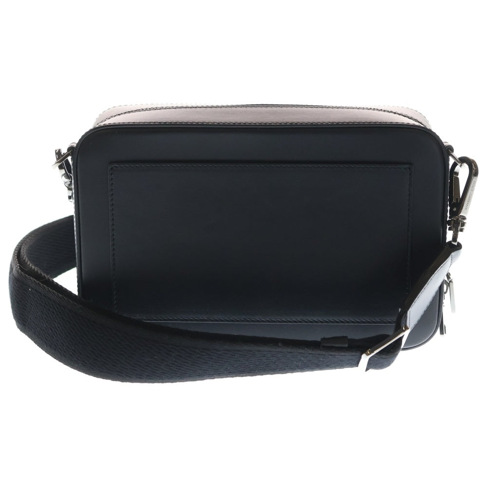 DOLCE & GABBANA(ドルチェアンドガッバーナ) クロスボディバッグ カーフスキン レリーフロゴ ショルダーバッグ ブラック