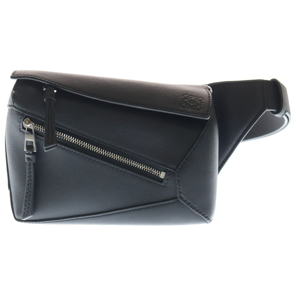 LOEWE(ロエベ) Puzzle Edge Small Bumbag パズルエッジスモールバムバッグ レザーウエストバッグ ショルダーバッグ B510EB1X03 ブラック レディース