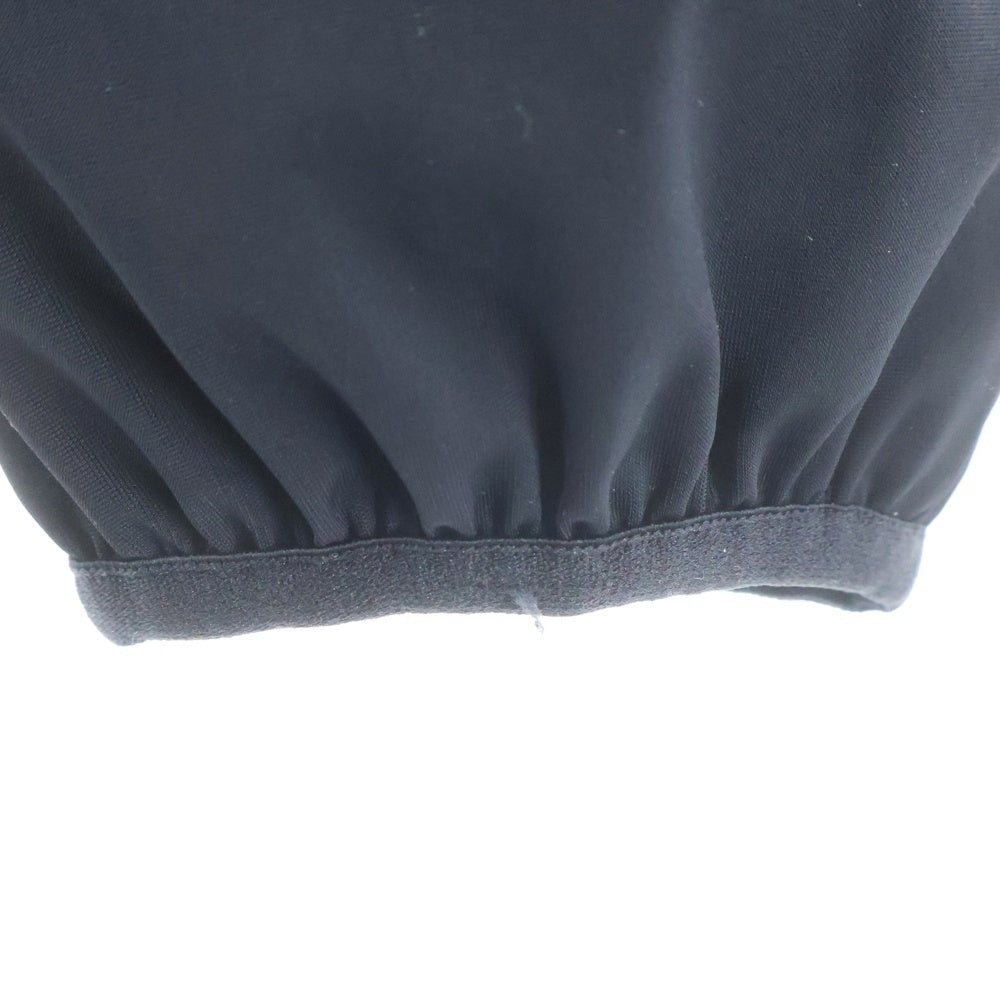 MONCLER(モンクレール) 25AW BATISSE ジップアップ ショート フードジャケット ブラック K20911A00040