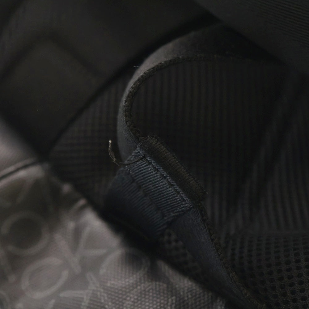 Calvin Klein(カルバンクライン) Minimalism Round Bag Pack ミニマリズムラウンドバッグパック ロゴ総柄リュックサック ブラック
