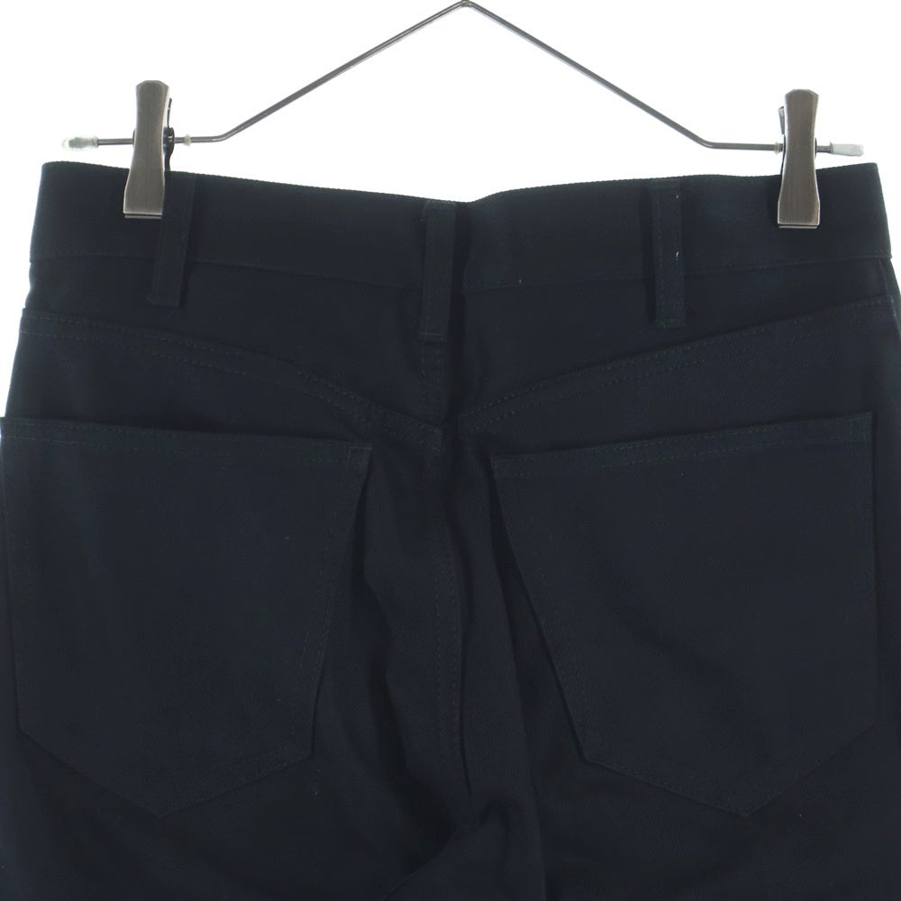 CELINE(セリーヌ) Lou Cut Off Hem Skinny Denim ルー カットオフヘムスキニーデニム ボタンフライローライズデニム 2N934760D.38NF ブラック