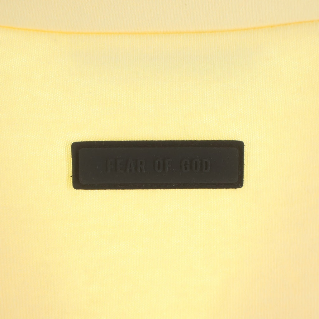 FEAR OF GOD ESSENTIALS(フィアオブゴッド エッセンシャルズ) Football Tee フットボールティー ラバーロゴVネックラグラン7分袖Tシャツ イエロー